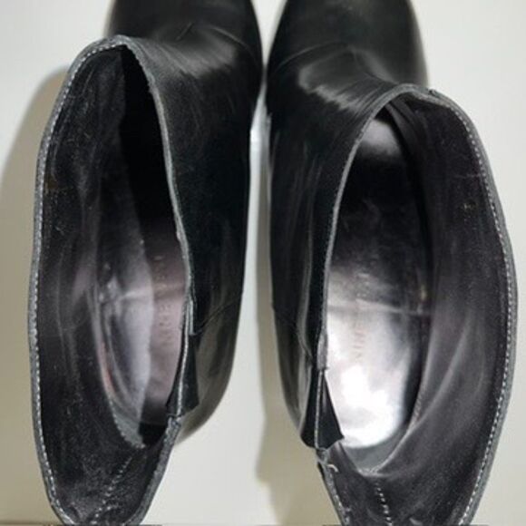Liz Claiborne black smooth leather wedge ankle booties. Size 7.5-8(W). - Picture 7 of 10